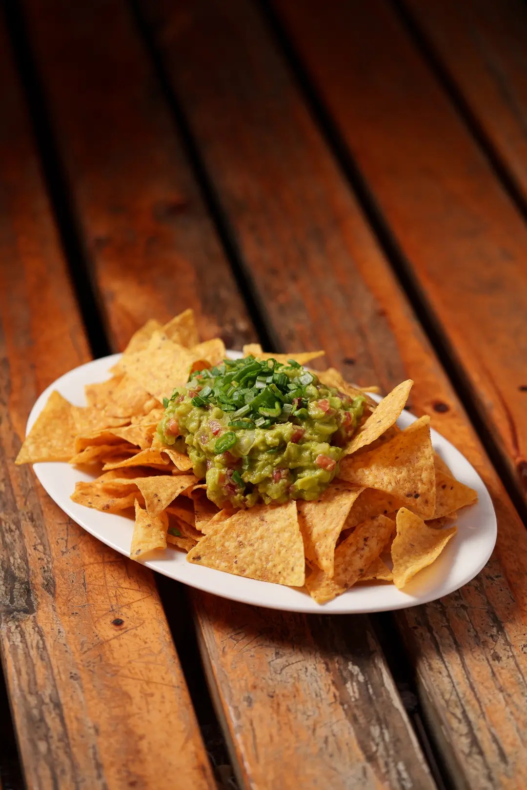 Nachos con guacamole